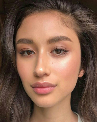 Minimalist Natural Beauty